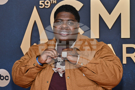 59th Annual CMA Awards - Arrivals