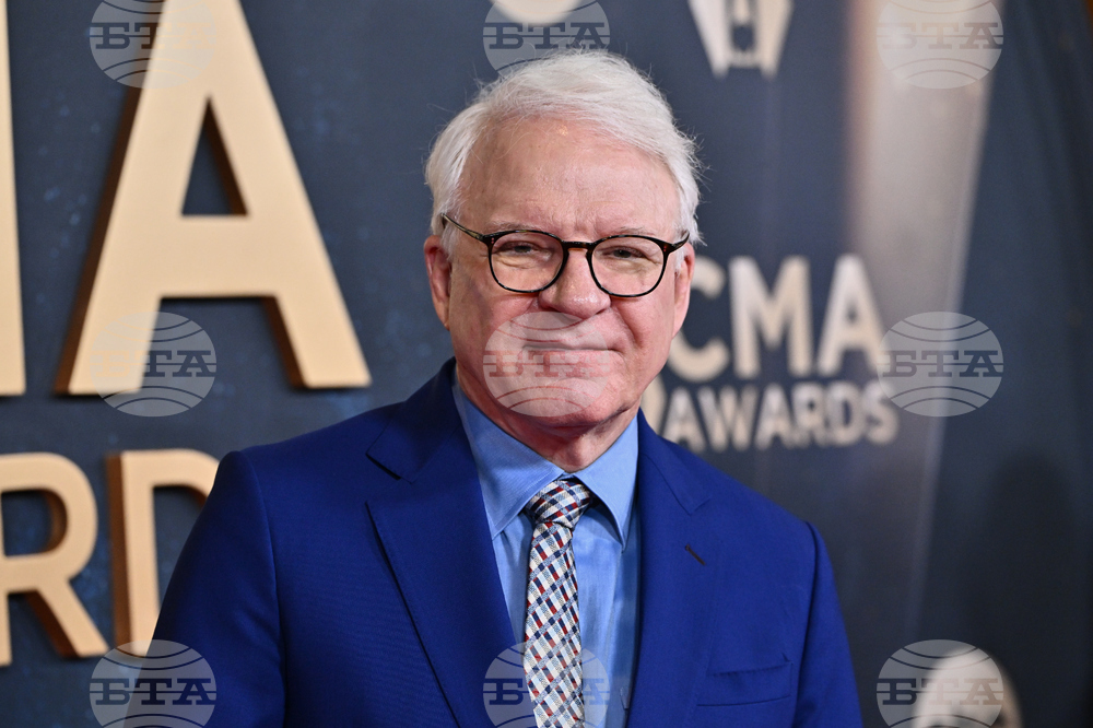 59th Annual CMA Awards - Arrivals