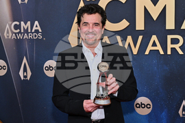 59th Annual CMA Awards - Arrivals