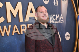 59th Annual CMA Awards - Arrivals