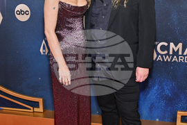 59th Annual CMA Awards - Arrivals