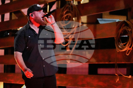 59th Annual CMA Awards - Show