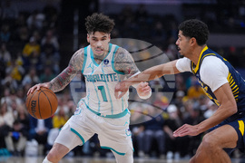 Hornets Pacers Basketball
