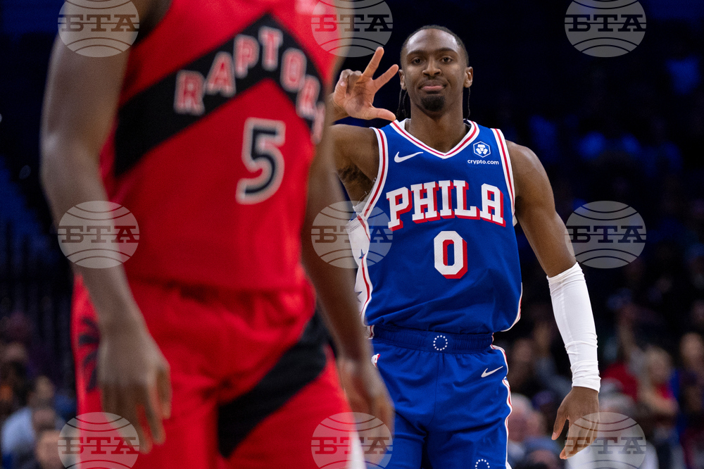 Raptors 76ers Basketball