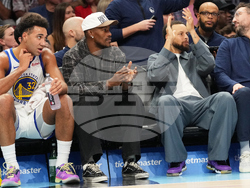 Warriors Heat Basketball