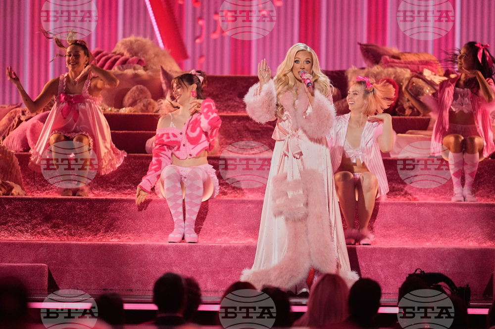 59th Annual CMA Awards - Show