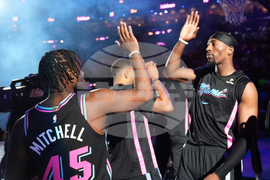 Warriors Heat Basketball