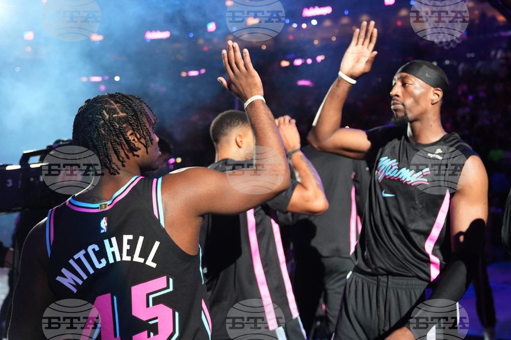 Warriors Heat Basketball