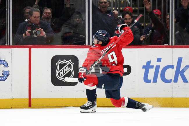 Райън Ленард и Чарли Линдгрен от хокейния Вашингтон Кепитълс са с контузии