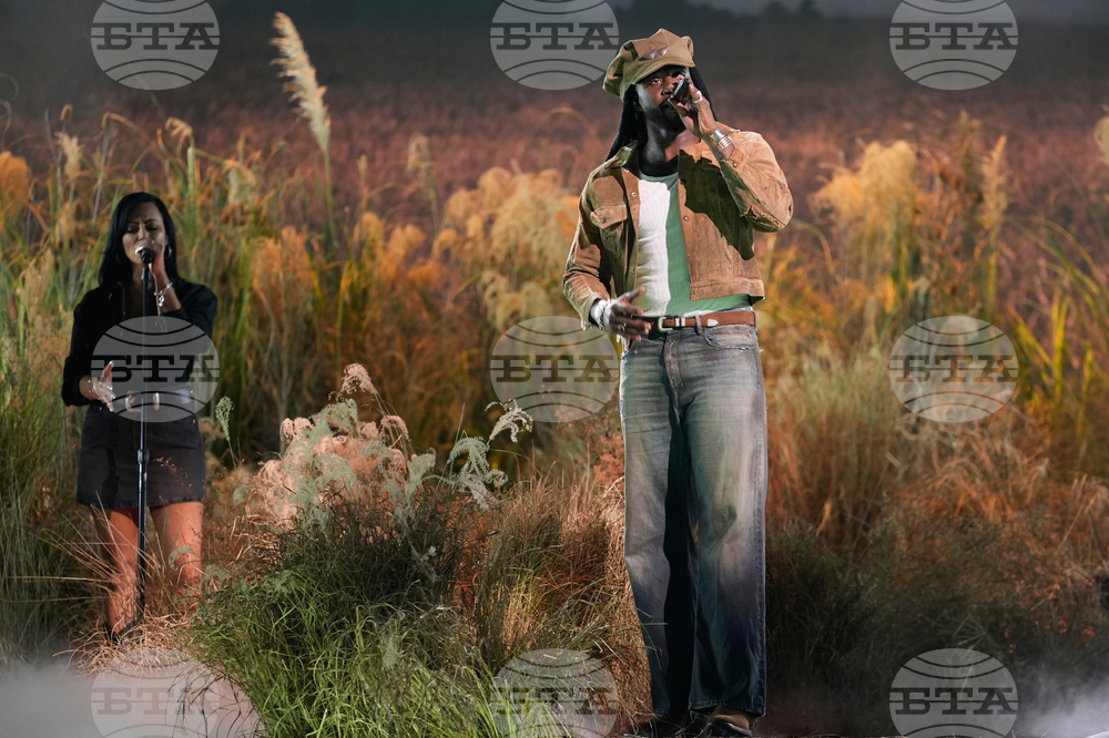 59th Annual CMA Awards - Show