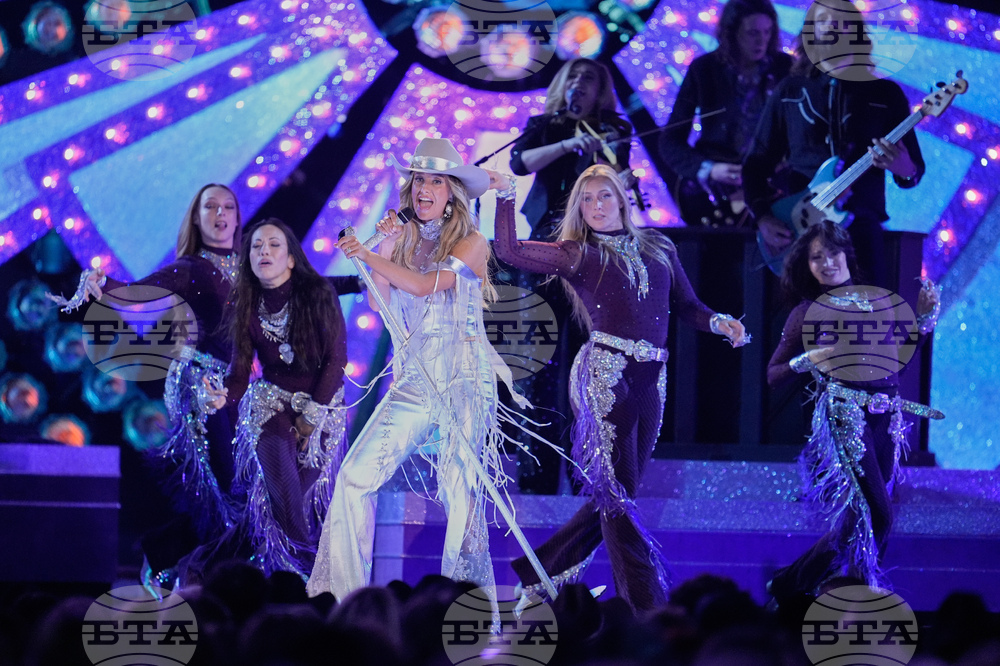 59th Annual CMA Awards - Show