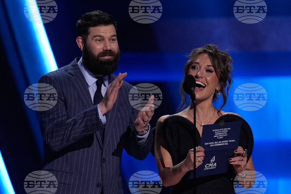 59th Annual CMA Awards - Show