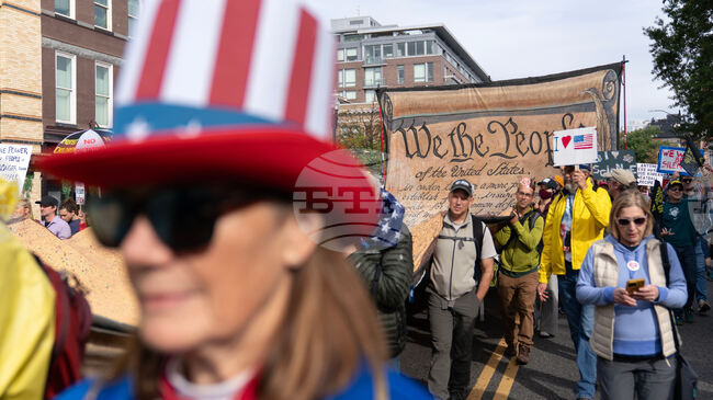 Американците харесват демокрацията, но не вярват, че тя функционира добре, сочи проучване