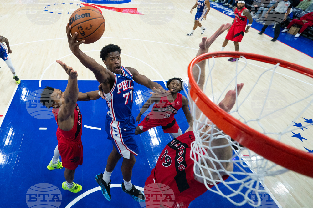 Raptors 76ers Basketball