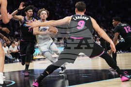 Warriors Heat Basketball