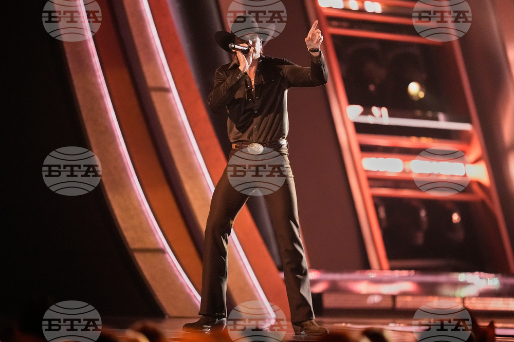 59th Annual CMA Awards - Show