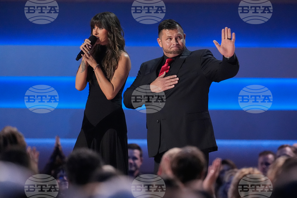 59th Annual CMA Awards - Show