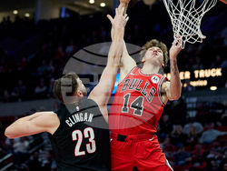 Bulls Trail Blazers Basketball