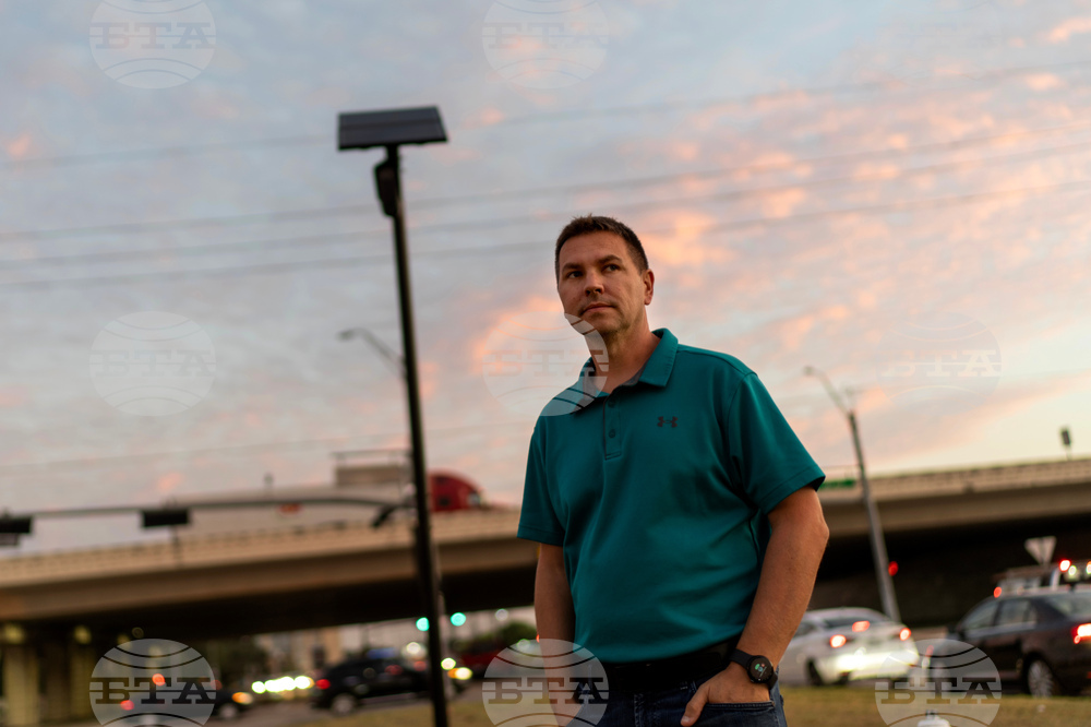 Digital Cage Border Patrol