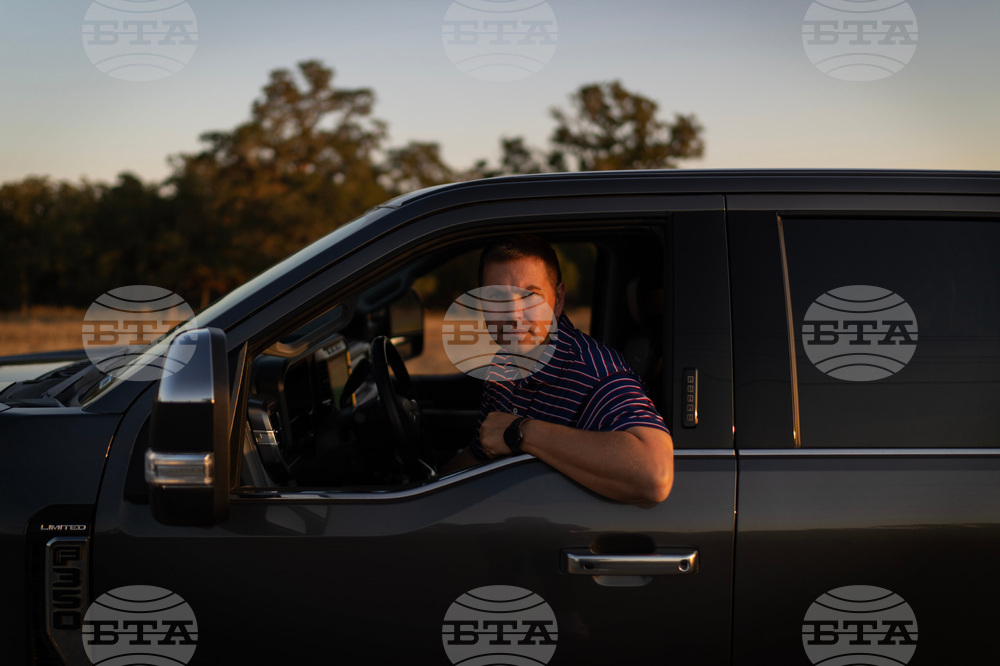 Digital Cage Border Patrol