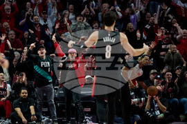 Bulls Trail Blazers Basketball