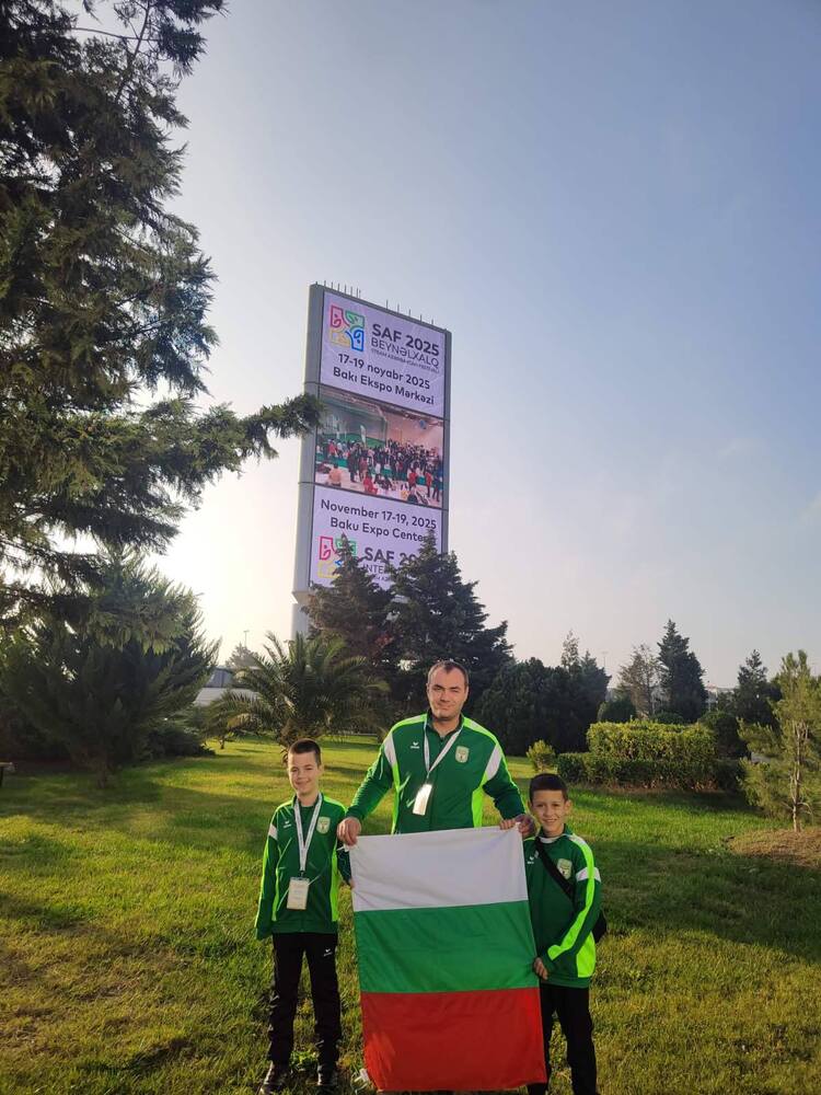 Община Сливен: За втора поредна година ученици от СУ „Пейо Яворов“ покориха върха на Международния STEAM фестивал в Баку, Азербайджан