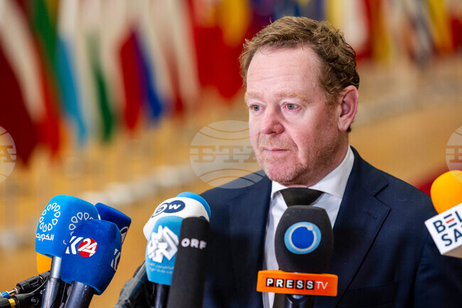 АНП: Нидерландският външен министър Давид ван Вел призова за запазване на натиска върху Русия