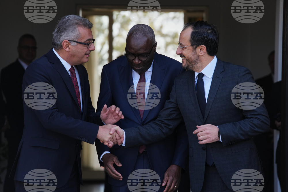 CORRECTION Cyprus Peace Talks