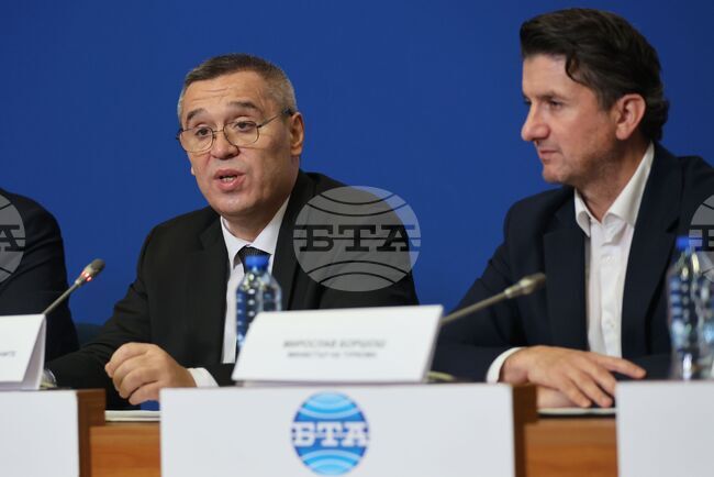 Виното е много важен щрих от целия икономически образ на България, каза министърът на земеделието и храните Георги Тахов