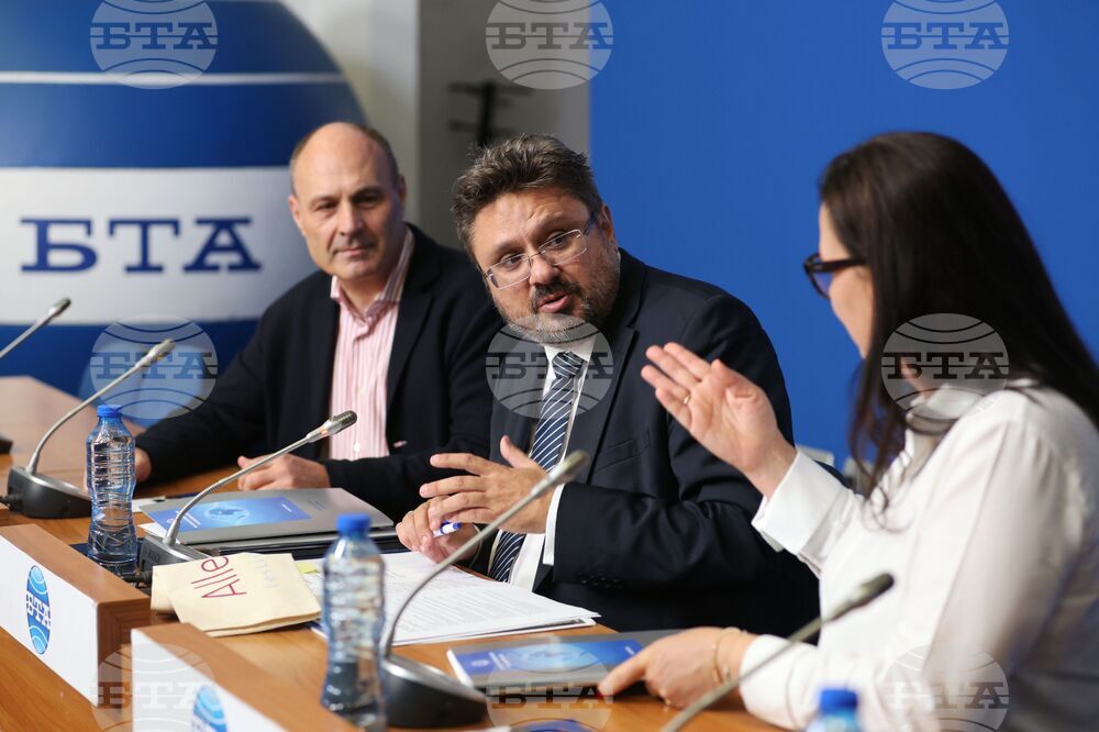 Национален пресклуб на БТА - Фондация „Алегра“ -  подписване на договор