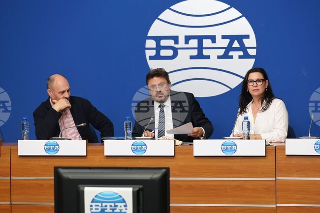 Национален пресклуб на БТА - Фондация „Алегра“ - подписване на договор