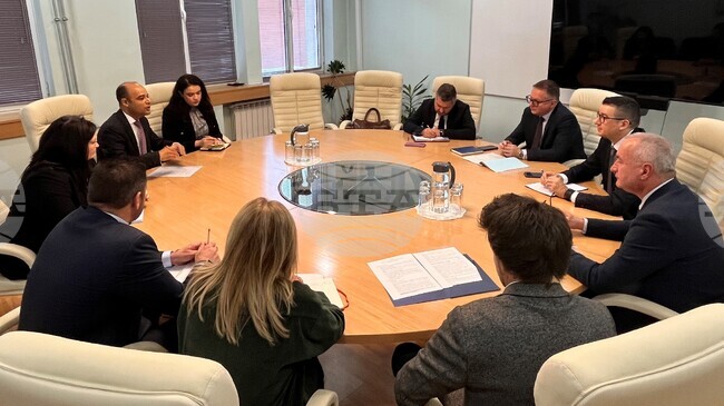 Economy Minister, Egyptian Ambassador to Bulgaria Discuss Strengthening Economic Cooperation