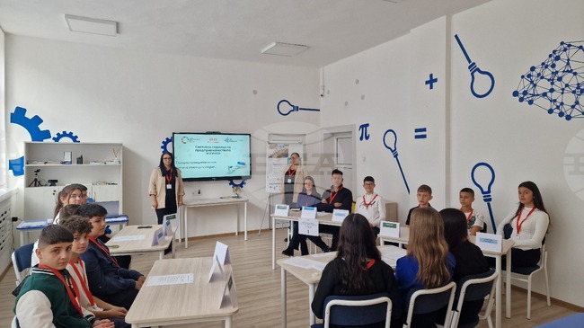 По повод Световната седмица на предприемачеството четири отбора представиха своите иновативни идеи в ПГ „Васил Димитров“ в Мадан