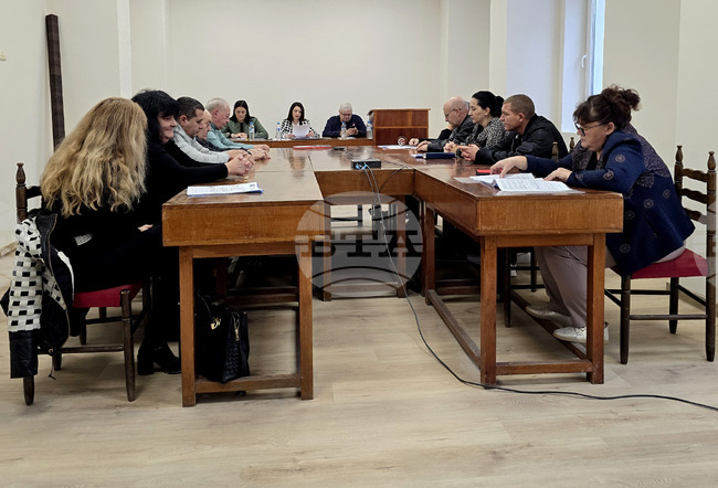 Устройствени и финансови въпроси разглеждат общинските съветници в Мизия на редовно заседание