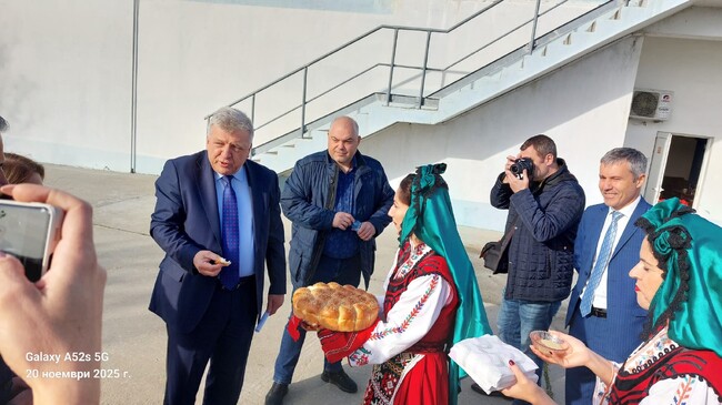 МОСВ: Министър Манол Генов откри първата пречиствателна станция за четвъртично пречистване в България