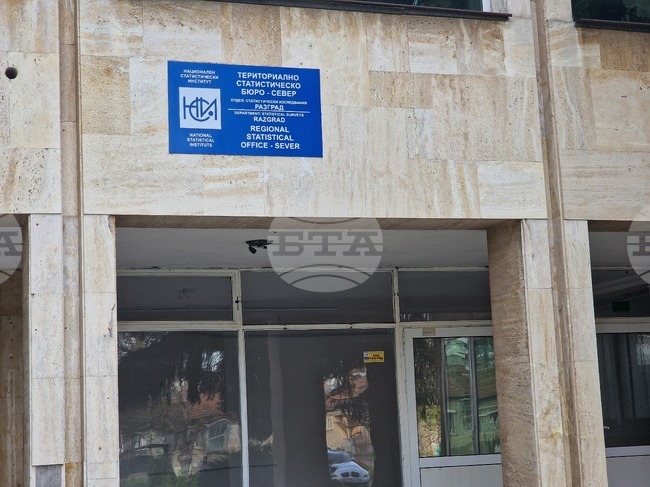 Над 92 процента от висшистите в област Разград използват интернет спрямо 69,3 на сто от хората с по-ниско образование, според статистиката