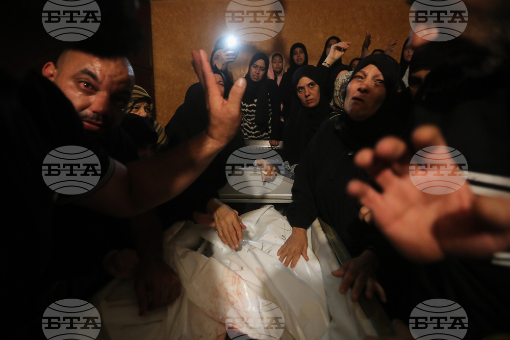 Трима души загинаха при израелска атака с дрон в Южен Ливан