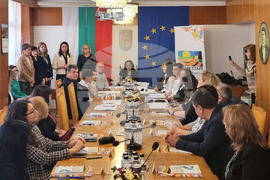 Левски - кръгла маса - деца