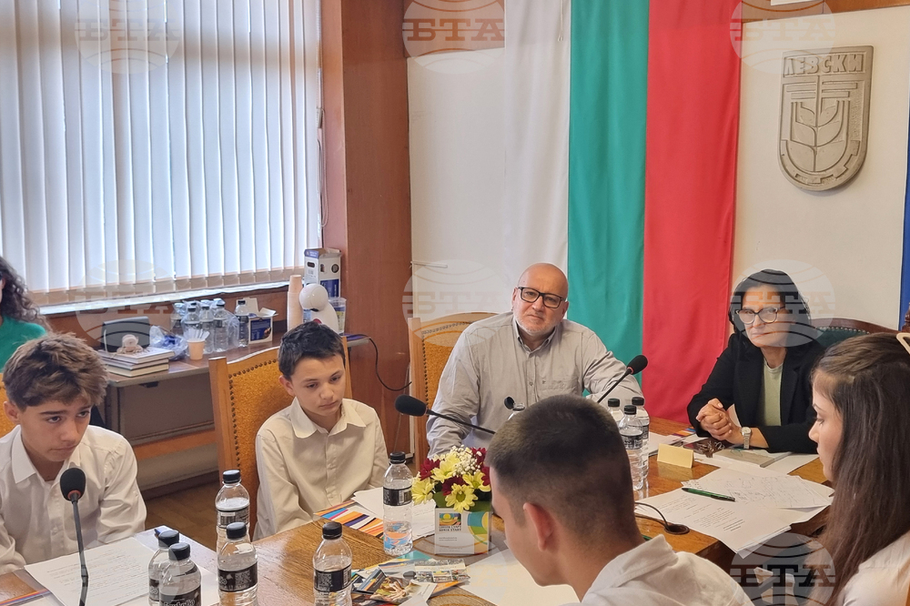 Левски - кръгла маса - деца