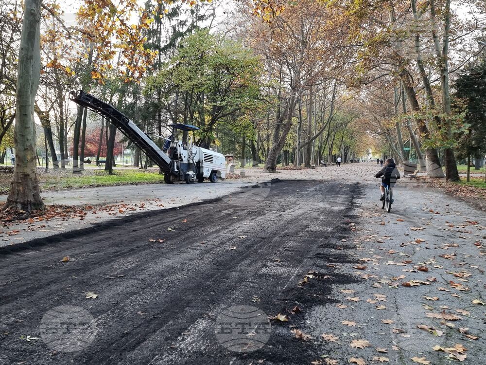 Ямбол - алеи - парк - ремонт