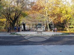 Ямбол - алеи - парк - ремонт