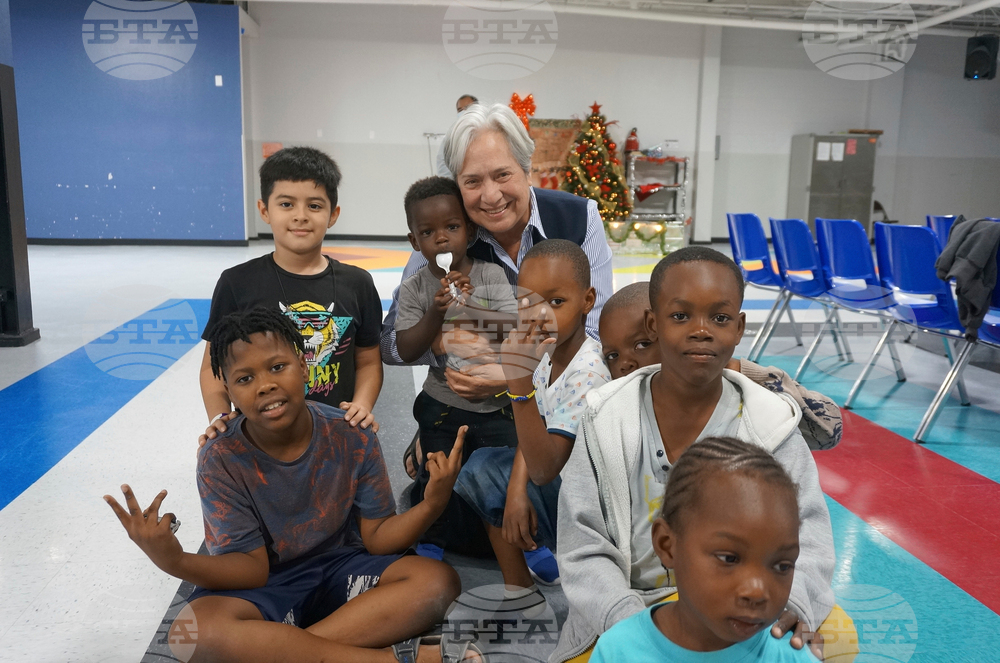 Women's Voices-Patriarchal Faiths