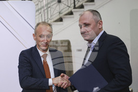 Българска академия на науките - „Необходими ли са ограничения за достъпа на деца до социалните мрежи?“ - национална кръгла маса