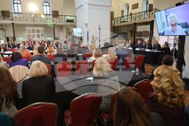 Българска академия на науките - „Необходими ли са ограничения за достъпа на деца до социалните мрежи?“ - национална кръгла маса