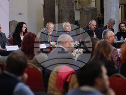 Българска академия на науките - „Необходими ли са ограничения за достъпа на деца до социалните мрежи?“ - национална кръгла маса