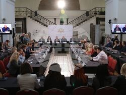 Българска академия на науките - „Необходими ли са ограничения за достъпа на деца до социалните мрежи?“ - национална кръгла маса