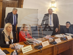 Парламент - Комисия по околната среда и водите