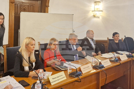 Парламент - Комисия по околната среда и водите