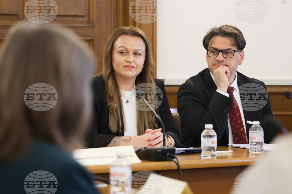 Парламент - Комисия по културата и медиите - заседание