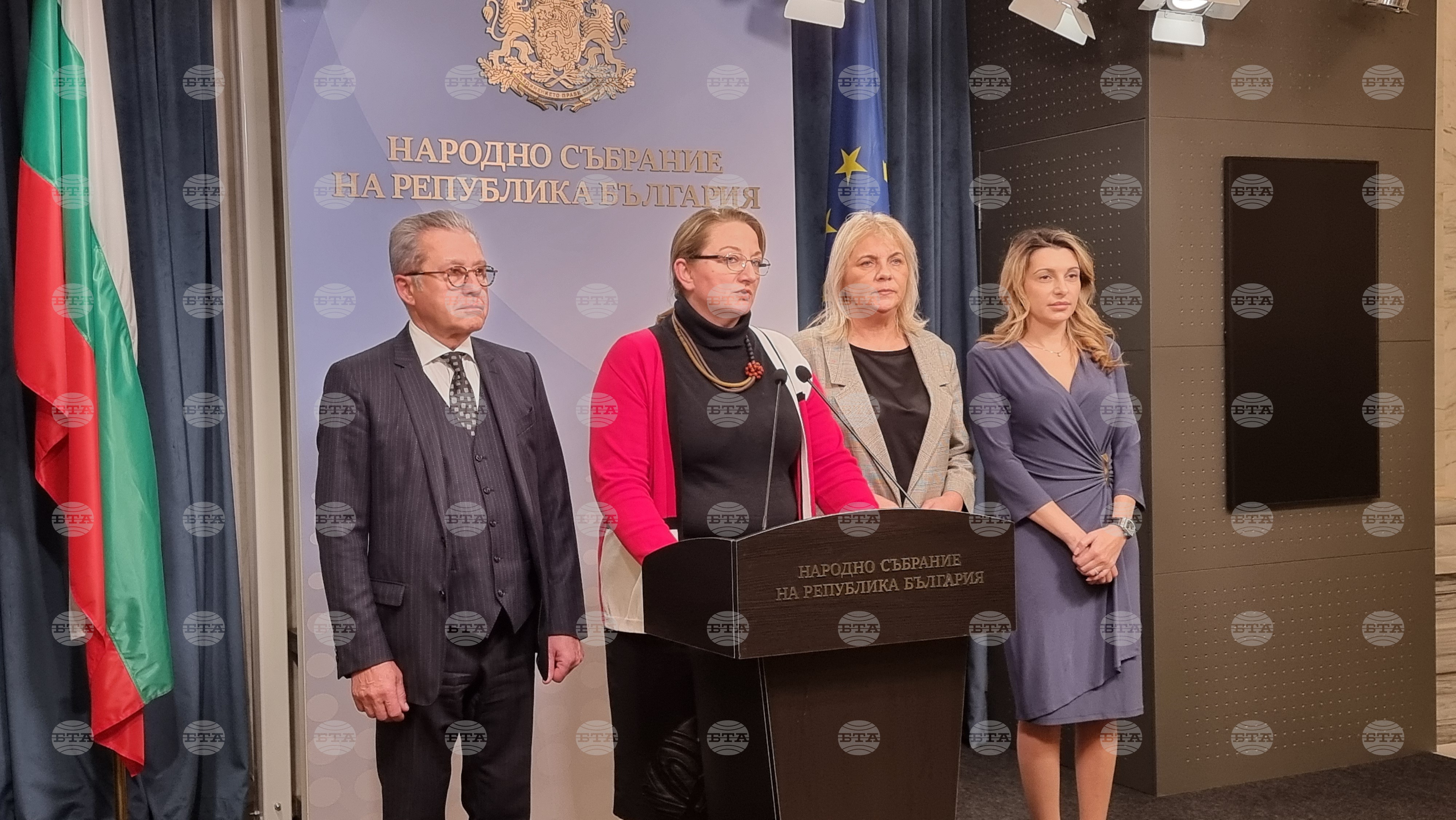 Коледните добавки за пенсионерите с пенсии под линията на бедност да бъдат 120 лв., предлага Съветът за съвместно управление